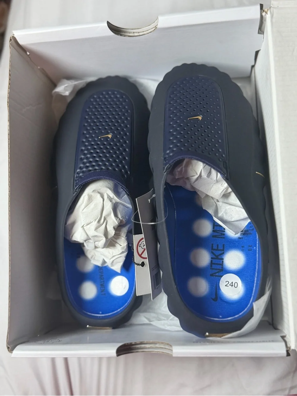 Nike Men's Navy and Blue Slide Sandals with Gold Swoosh
